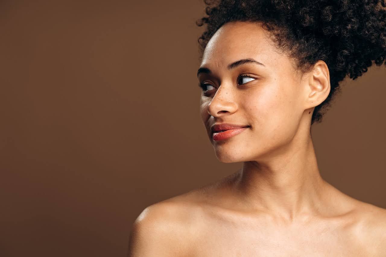 infographic for HOW TO FADE HYPERPIGMENTATION ON FITZPATRICK 4 – 6 SKIN