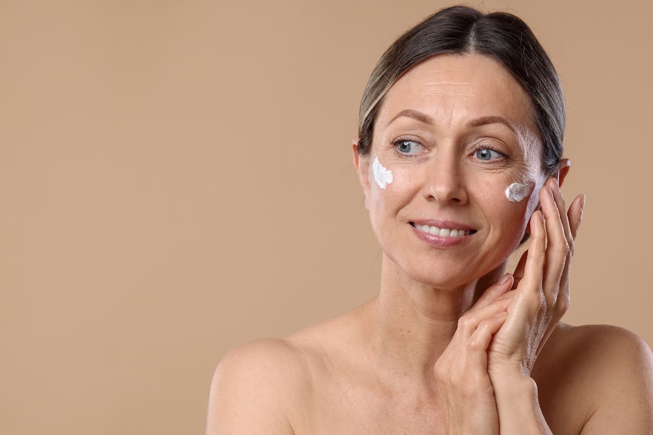 infographic for GLYMED+ OXYGEN CREAM VS. COMFORT CREAM: WHEN TO USE EACH